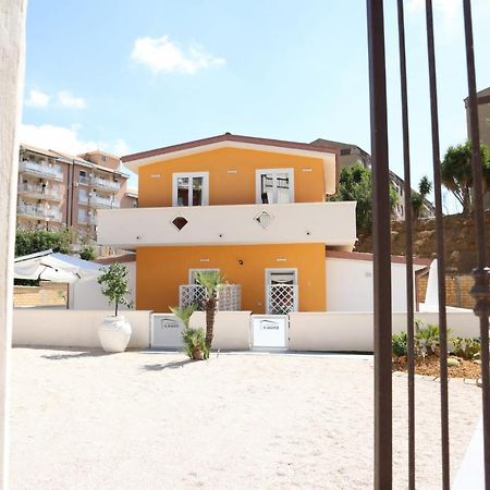 Casa Vacanze Il Gigante Comfort A Due Passi Dalla Valle Dei Templi อากริเจนโต ภายนอก รูปภาพ